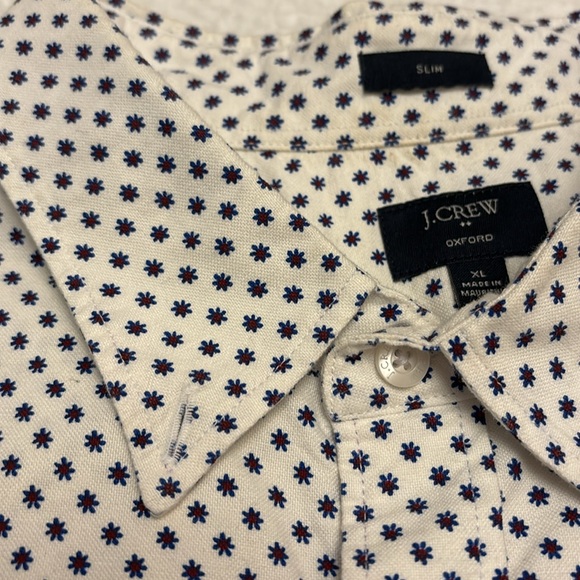 J Crew Short Sleeve Oxford - Picture 2 of 2